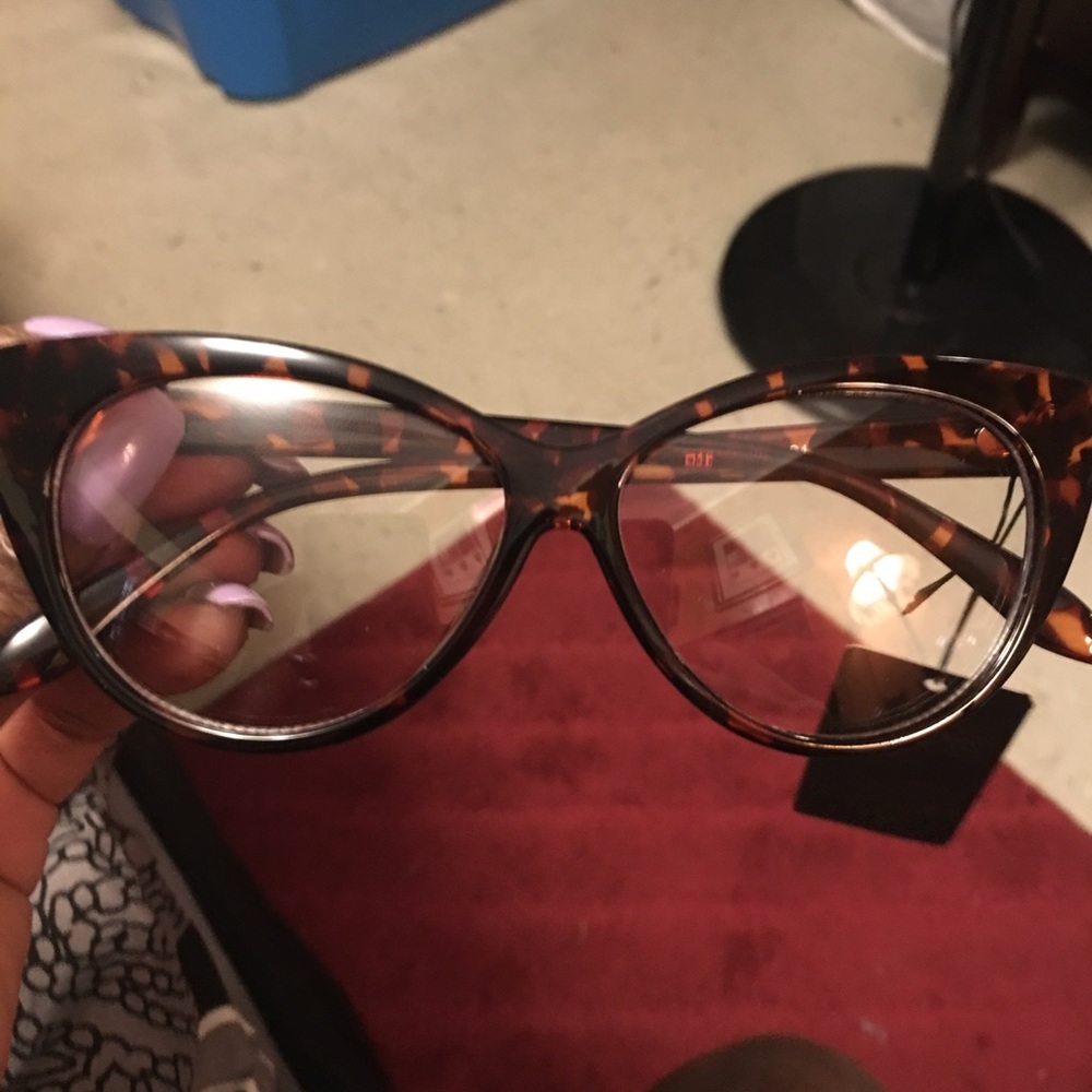 Clear Frame Glasses(NIB)🤓🔥FINAL PRICE🔥